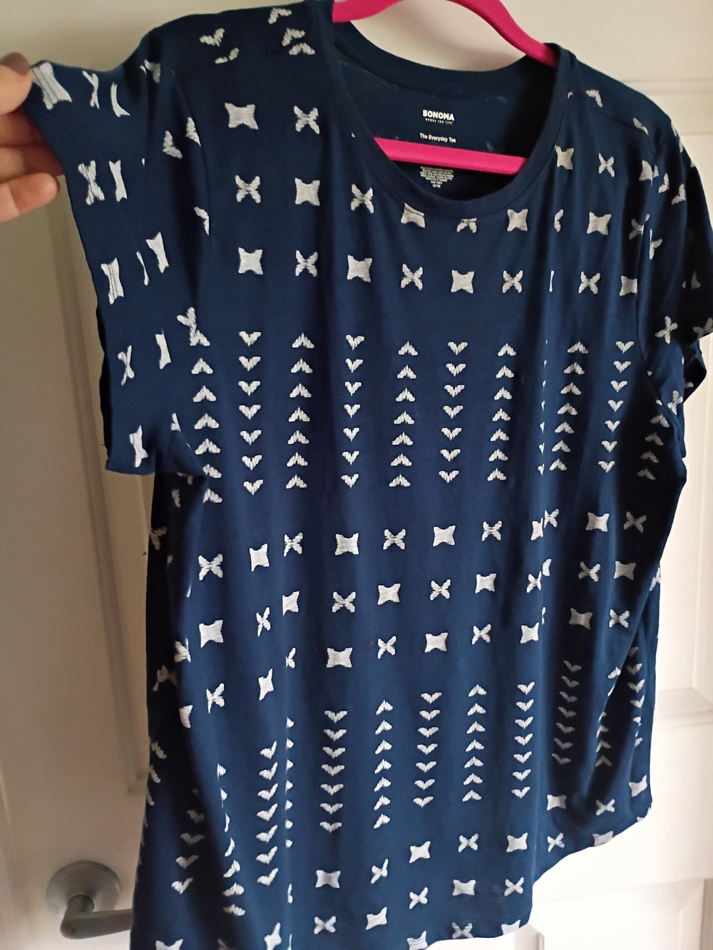 Navy Blue Patterned Tee - Picture 4 of 8